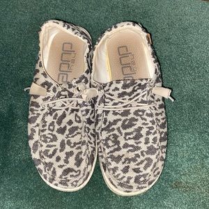 Wendy linen hey dude cheetah print shoes